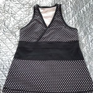 Lululemon Athletica top